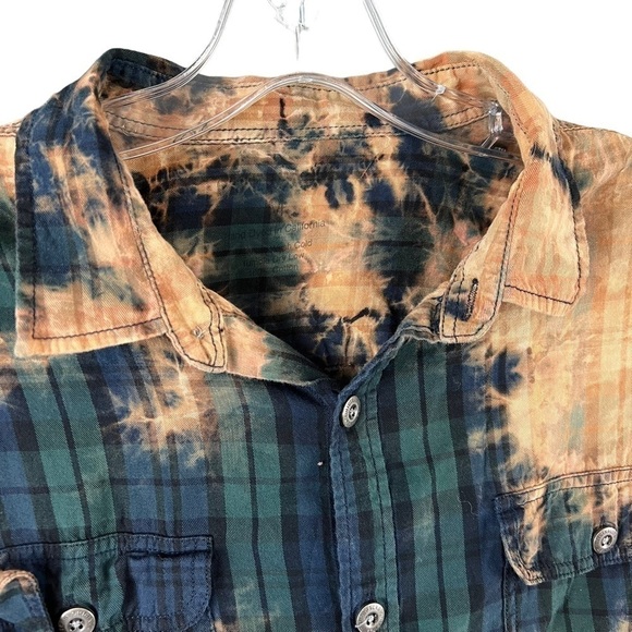 Paperback Originals Mens Button Down Bleached Plaid Size Medium EUC - Picture 3 of 9